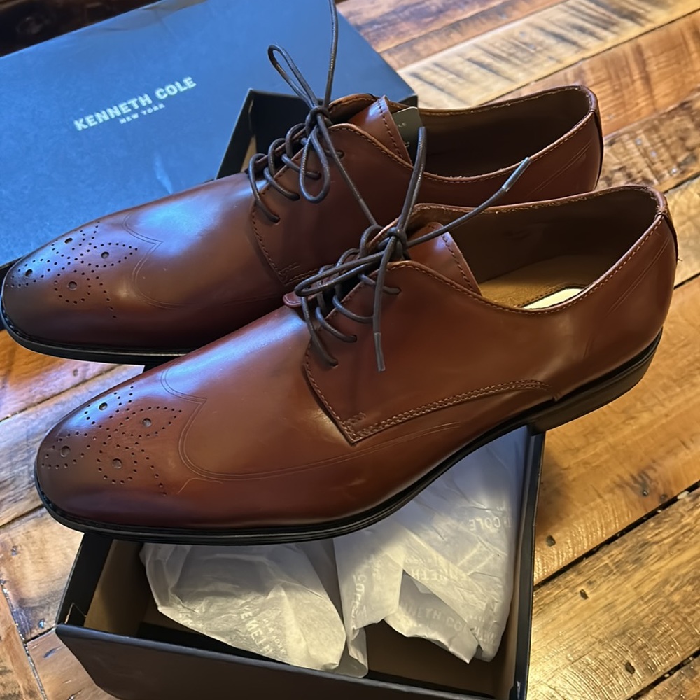 Kenneth Cole Dress shoes